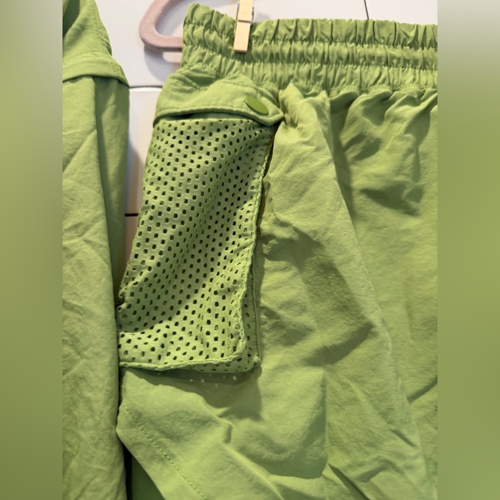 Spiritual Gangster Bridgette Hybrid Zip Vest/Jacket & Shorts - Cactus Green L - Picture 6 of 11